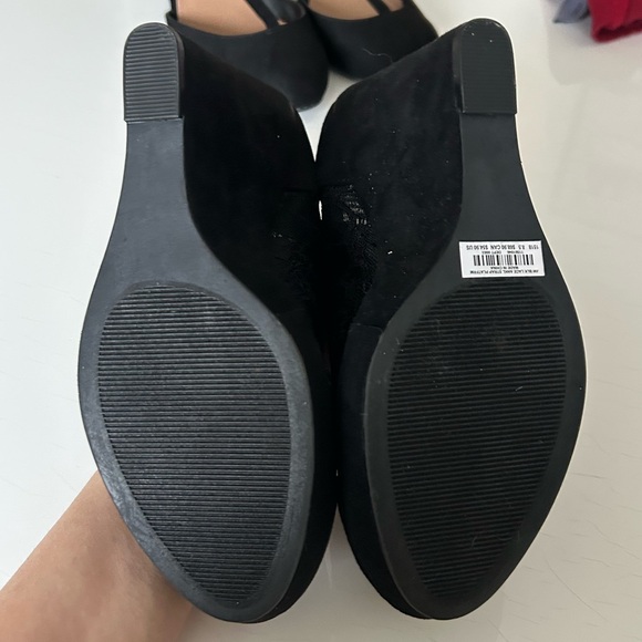 Torrid Black Lace Ankle Strap Platform Wedge Shoes 8 1/2 W Wide - Picture 8 of 10